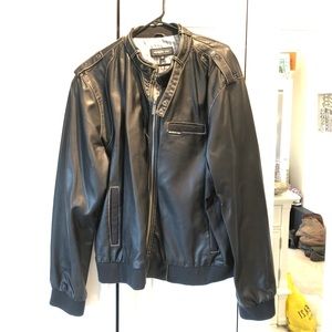 Men’s Member’s Only faux leather jacket